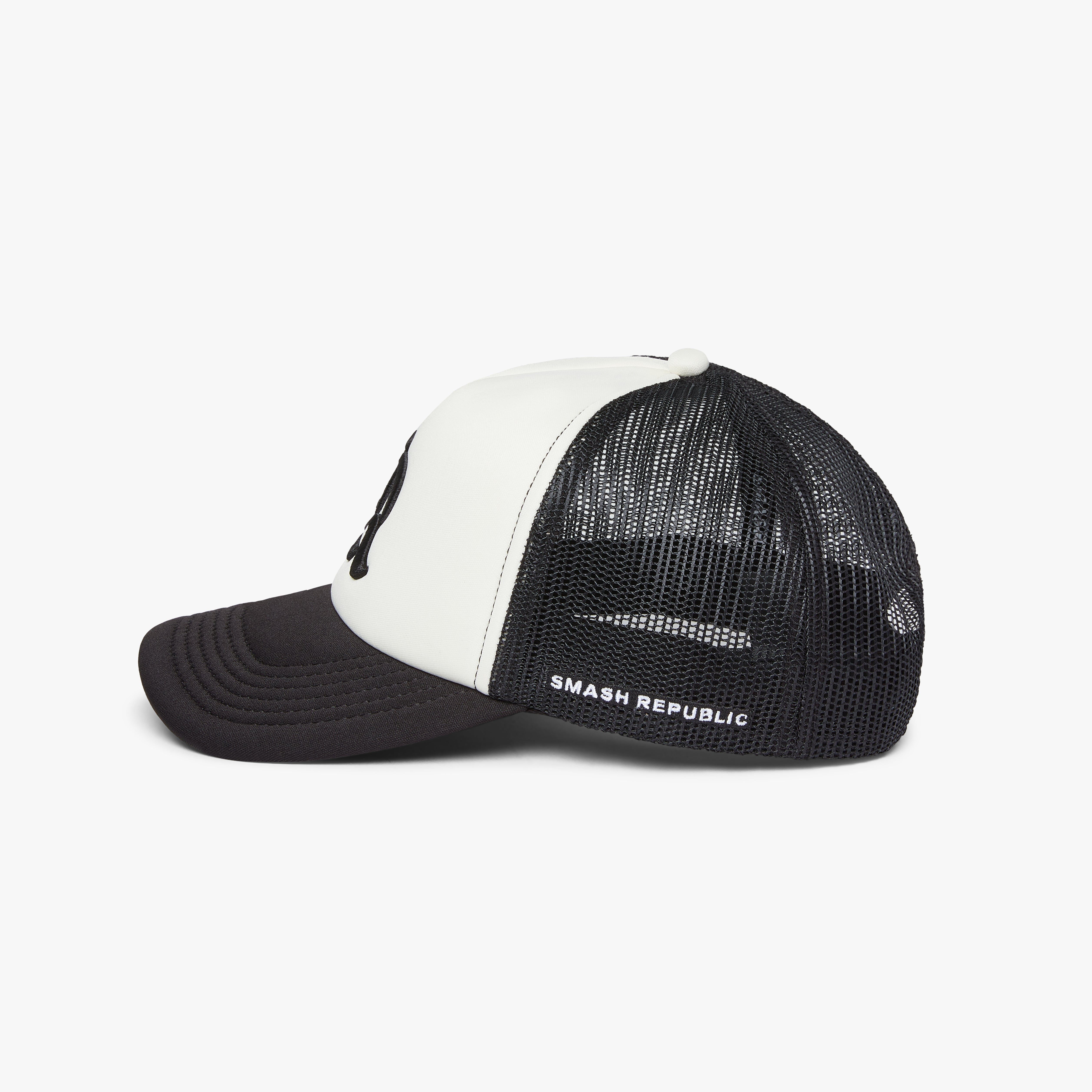 Trucker Cap White black Symbol